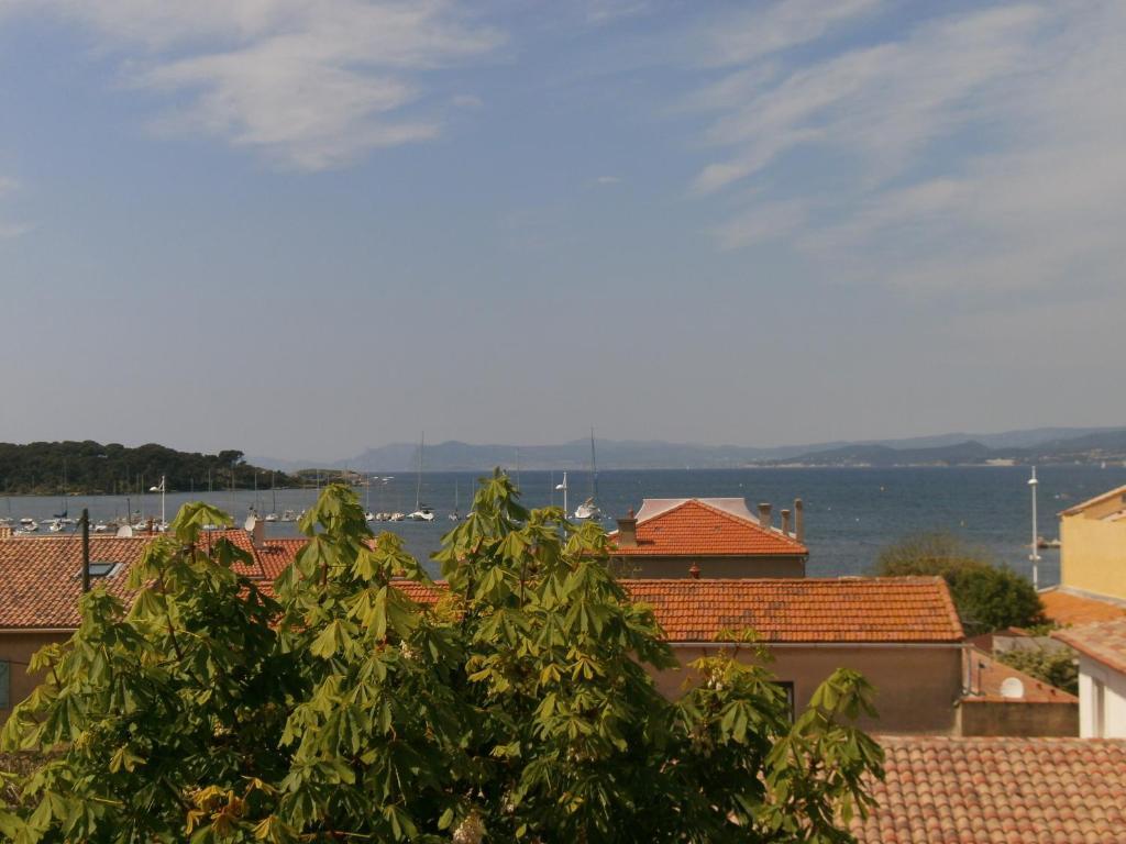 Hotel Du Parc Six-Fours-les-Plages Exteriör bild