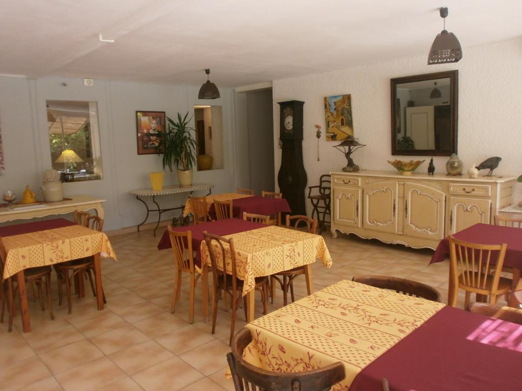Hotel Du Parc Six-Fours-les-Plages Exteriör bild